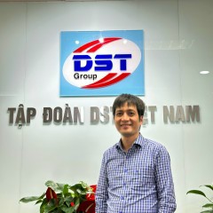 Nguyễn Mạnh Hùng